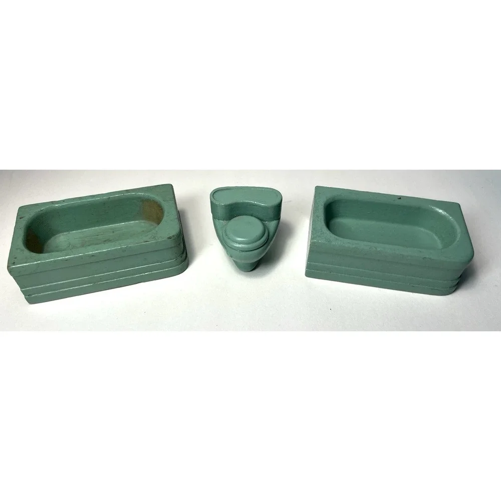 Vintage Strombecker‎ Dollhouse Furniture Mint Green 2 Bathtubs Potty Bathroom